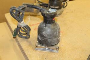 lot 190 image: Porter-Cable Speed-Bloc 330 Block Sander