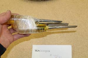 lot 782 image: Lot of (3) Wood Chisels