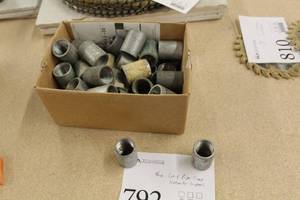 lot 792 image: Lot of  Pipe Clamp Extender Couplers