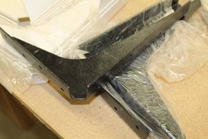 lot 817 image: Lot of (4) 13x8-12 Countertop Brackets