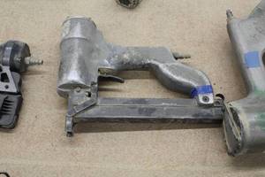 lot 232 image: Senco Air NailerStapler