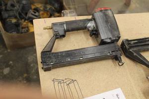 lot 240 image: Senco SKSXP Air NailerStapler