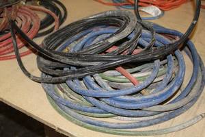 lot 205 image: Lot of (5) Air Hoses