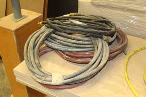 lot 212 image: Lot of (5) Air Hoses