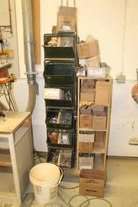 lot 29A image: Hinges for Blum Minipress