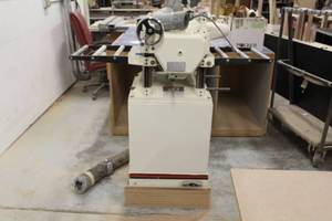 lot 33 image: Jet Equipment & Tools JWP-15CS 15 Woodworking Planer
