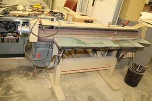 lot 35 image: Vega Oscillating Belt Sander