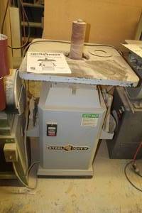 lot 38 image: Steel City 55200 Oscillating Spindle Sander