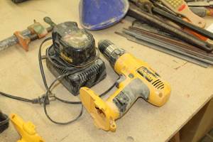lot 268 image: DeWalt DW990 12 VSR 14.4V Adjustable Clutch DrillDriver, Battery, Charger