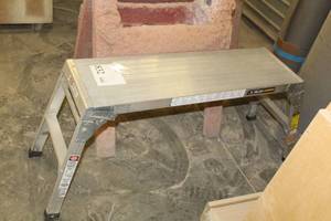 lot 832 image: Gorilla Ladders Aluminum Step Platform