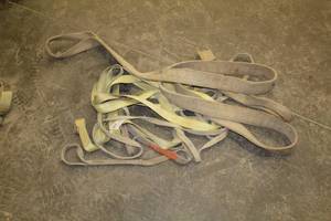 lot 873 image: Lot of (3) Tow Straps