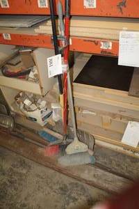 lot 881 image: Brooms, Push Broom, Snow Shovel