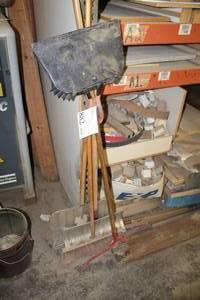 lot 882 image: Push Broom, Snow Shovel, Snow Pusher, Floor Squeegee, Metal Dust Pan