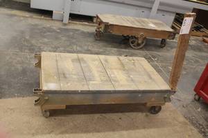 lot 843 image: Industrial Cart