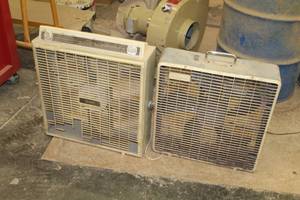 lot 307 image: Box Fans
