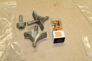 lot 360 image: Lot of  Misc. Router Bits