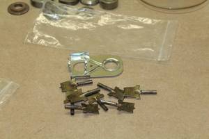 lot 386 image: Lot of  Tight Joint Boring Bits and Jig