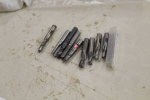 lot 509 image: Misc. Router Bits