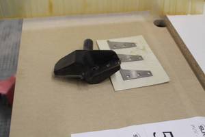 lot 543 image: Router Bit w Blades