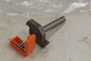 lot 487 image: Misc. Router Bits