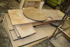 lot 583 image: Lot of (1 Pallet) Office Desk Table Tops