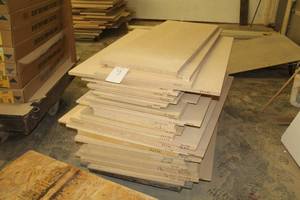lot 584 image: Lot of (1 Pallet) Scrap Wood