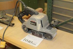 lot 1040 image: Porter-Cable Whisper Series 361 3x24 Belt Sander