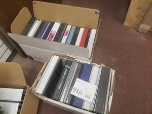 lot 916 image: Lot of (2 Boxes) 3-ring Binders