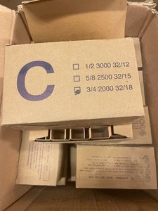lot 1051 image: Lot of (14) 34 3218 Box Staples 2000-count box