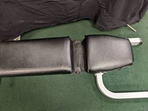 lot 17 image: Professional weight bench...