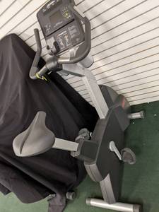 lot 28 image: Life Fitness my personal trainer ex...