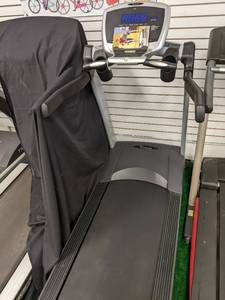 lot 72 image: VisionT10 treadmill...