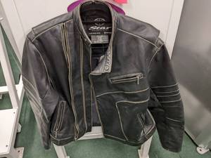 lot 77 image: Yamaha Star motorcycles leather jac...