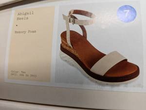 lot 82 image: a new day new ladies sandals Abigai...