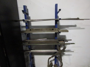 lot 40 image: Pipe Rack & Contents