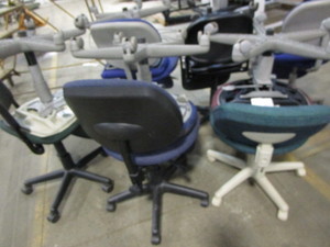 lot 43 image: Roller Office Chairs, Qty 12