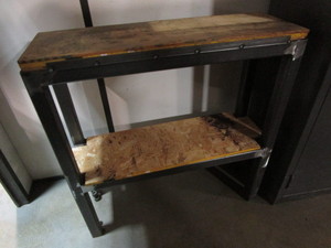 lot 78 image: Metal Shelf