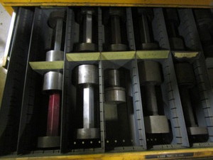 lot 95 image: Machining Taper Locks