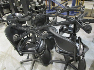 lot 142 image: Office Chairs