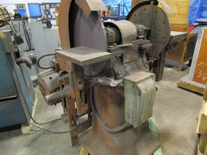 lot 152 image: Double Wheel Sander  Grinder
