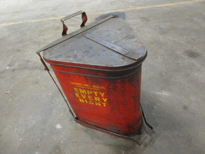 lot 159 image: Shop Rag  Waste Can