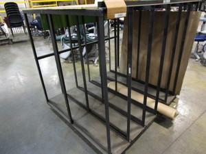 lot 39 image: Panel Rack