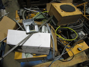 lot 212 image: Electrical With Filters