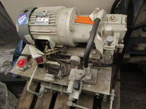 lot 274 image: Machine Marathon Motor
