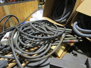 lot 294 image: Airhose, Electrical & Tubing