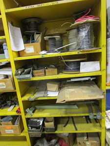 lot 318 image: Contents Of Shelving