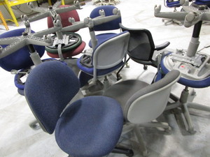 lot 332 image: Roller Office Chairs, Qty 12