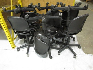 lot 334 image: Roller Office Chairs, Qty 12
