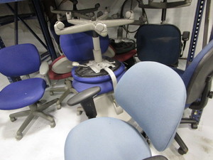 lot 346 image: Roller Office Chairs, Qty 12