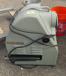 Vintage Beseler Vu-Lyte II projector in very nice condition